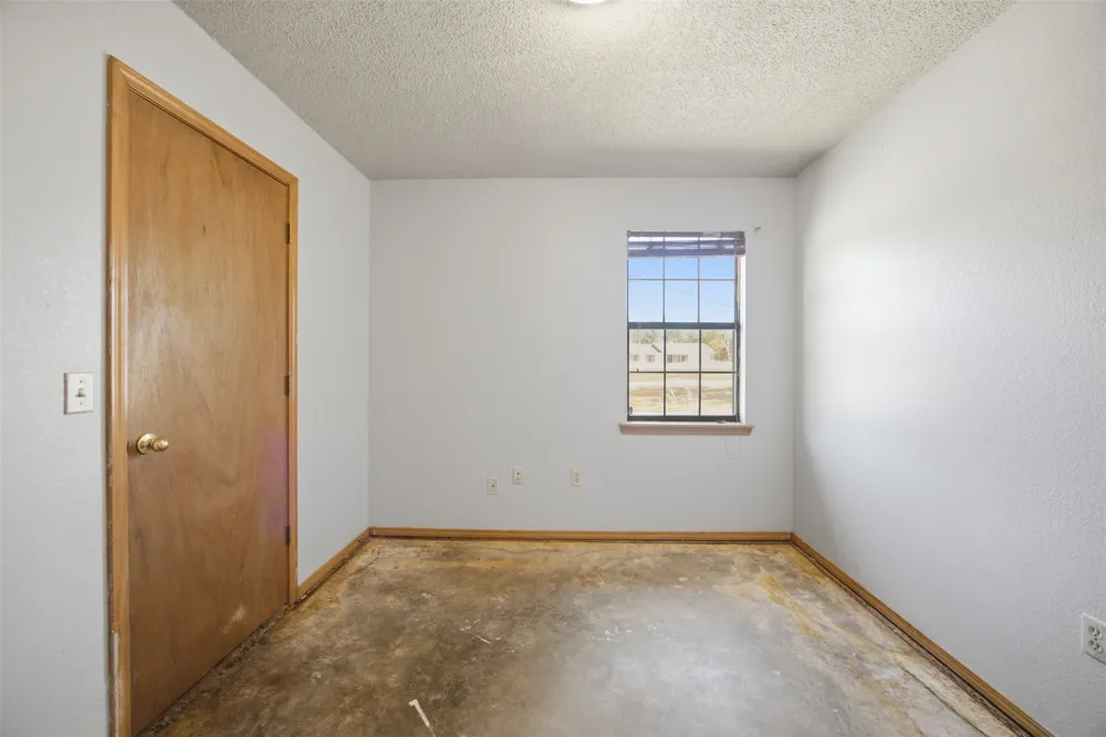 399 Redbird Drive McAlester, OK 74501