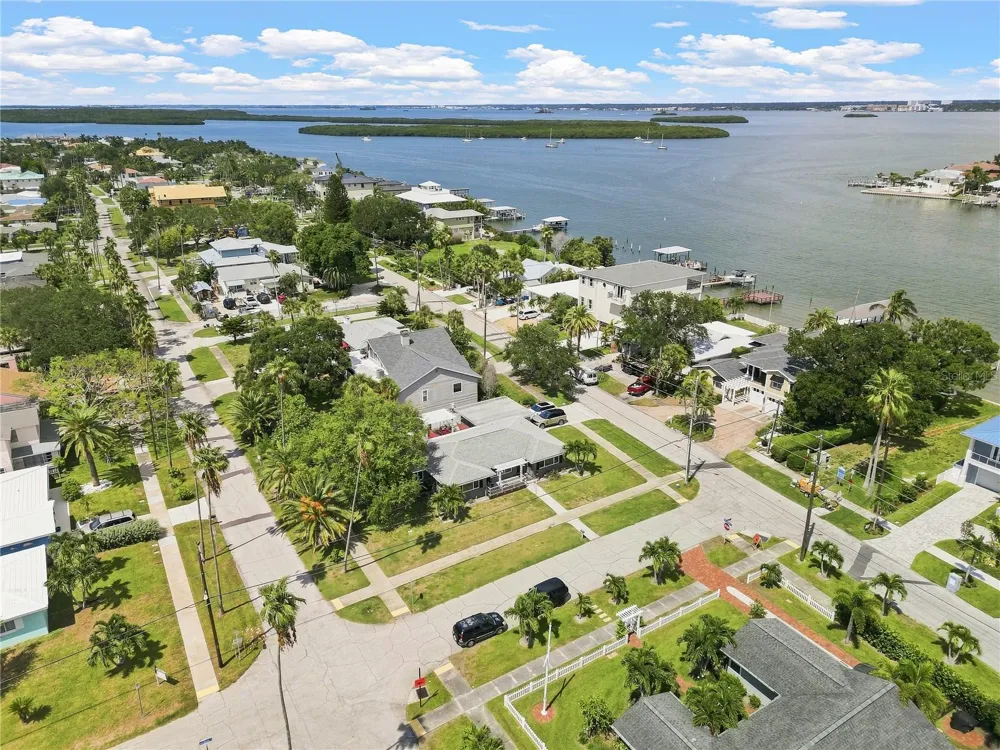70 GARDENIA STREET Clearwater Beach, FL 33767