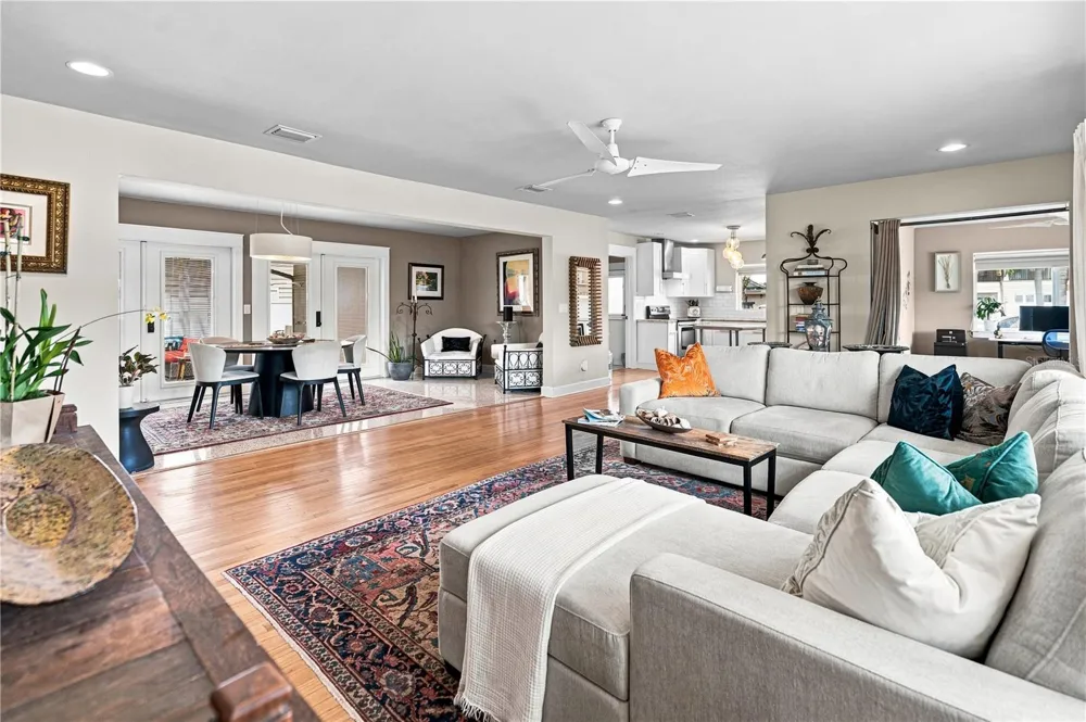 70 GARDENIA STREET Clearwater Beach, FL 33767
