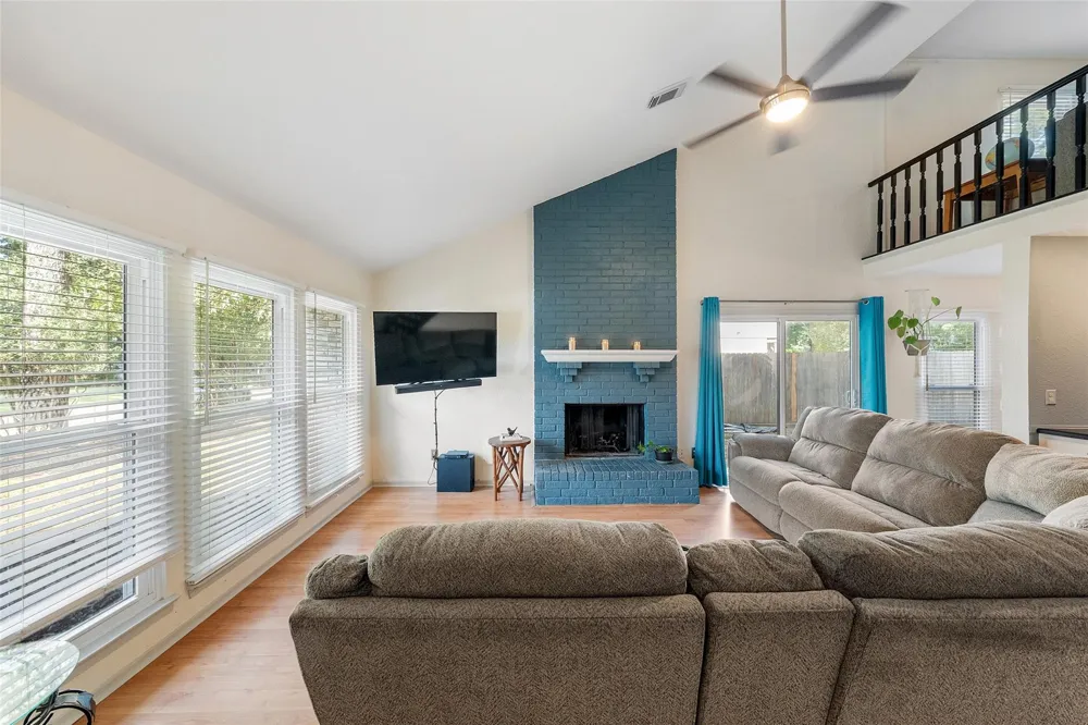 3223 Holly Green Drive Kingwood, TX 77339