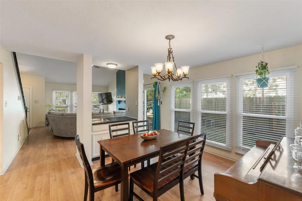 3223 Holly Green Drive Kingwood, TX 77339