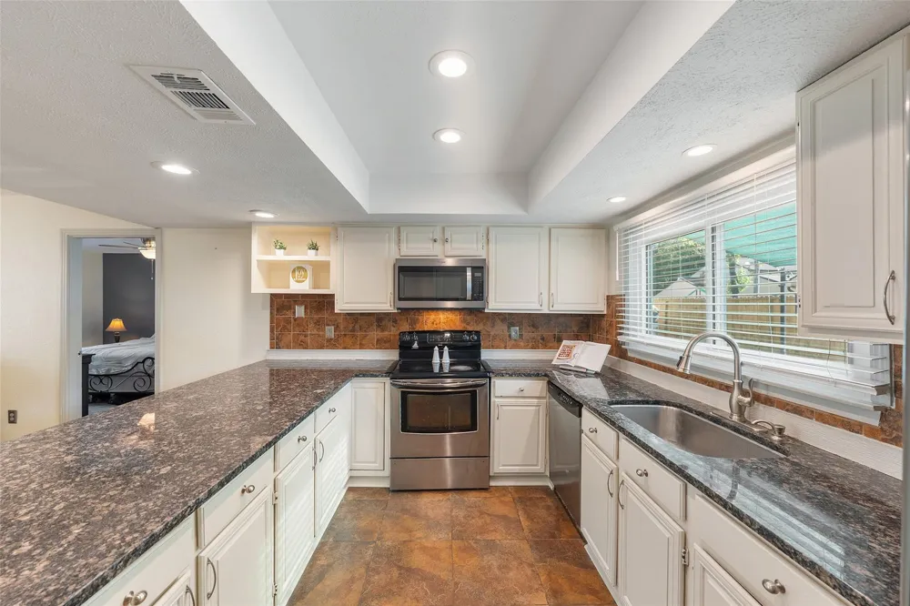 3223 Holly Green Drive Kingwood, TX 77339