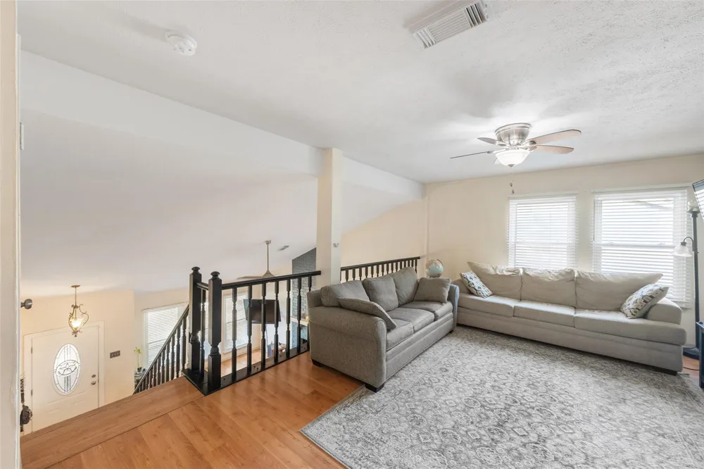 3223 Holly Green Drive Kingwood, TX 77339