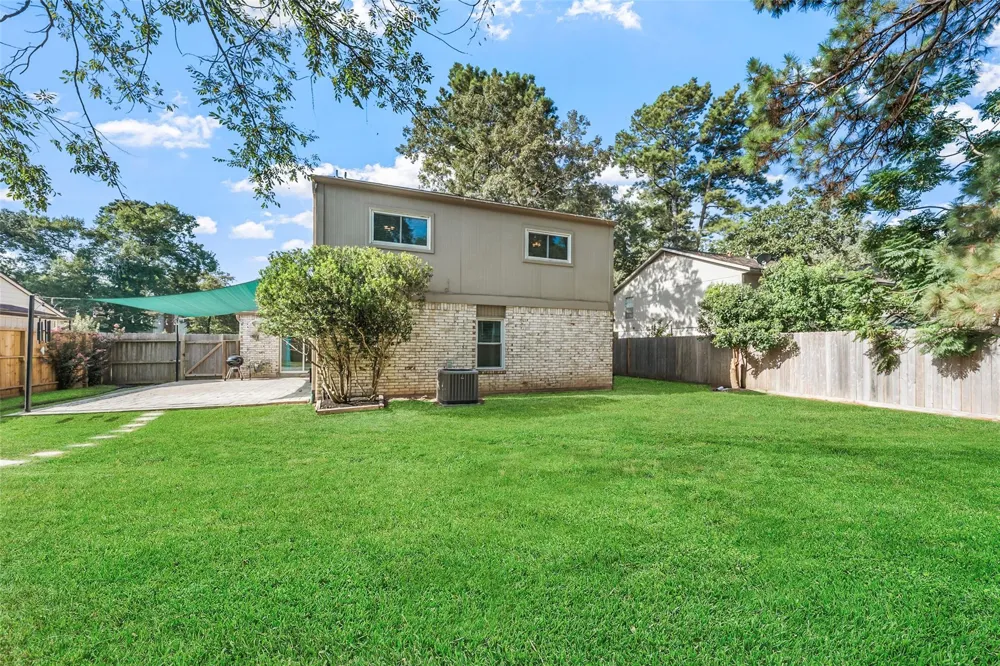 3223 Holly Green Drive Kingwood, TX 77339