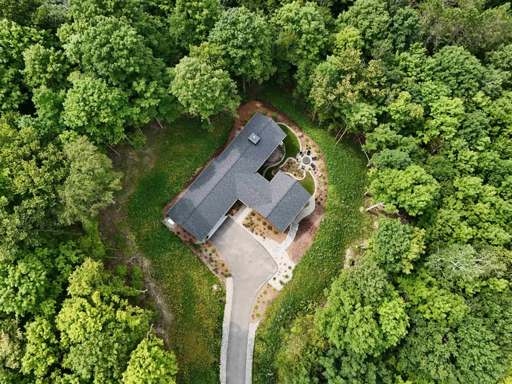 11269 Cedar Valley Ridge Drive Long Lake Township, MI 49684