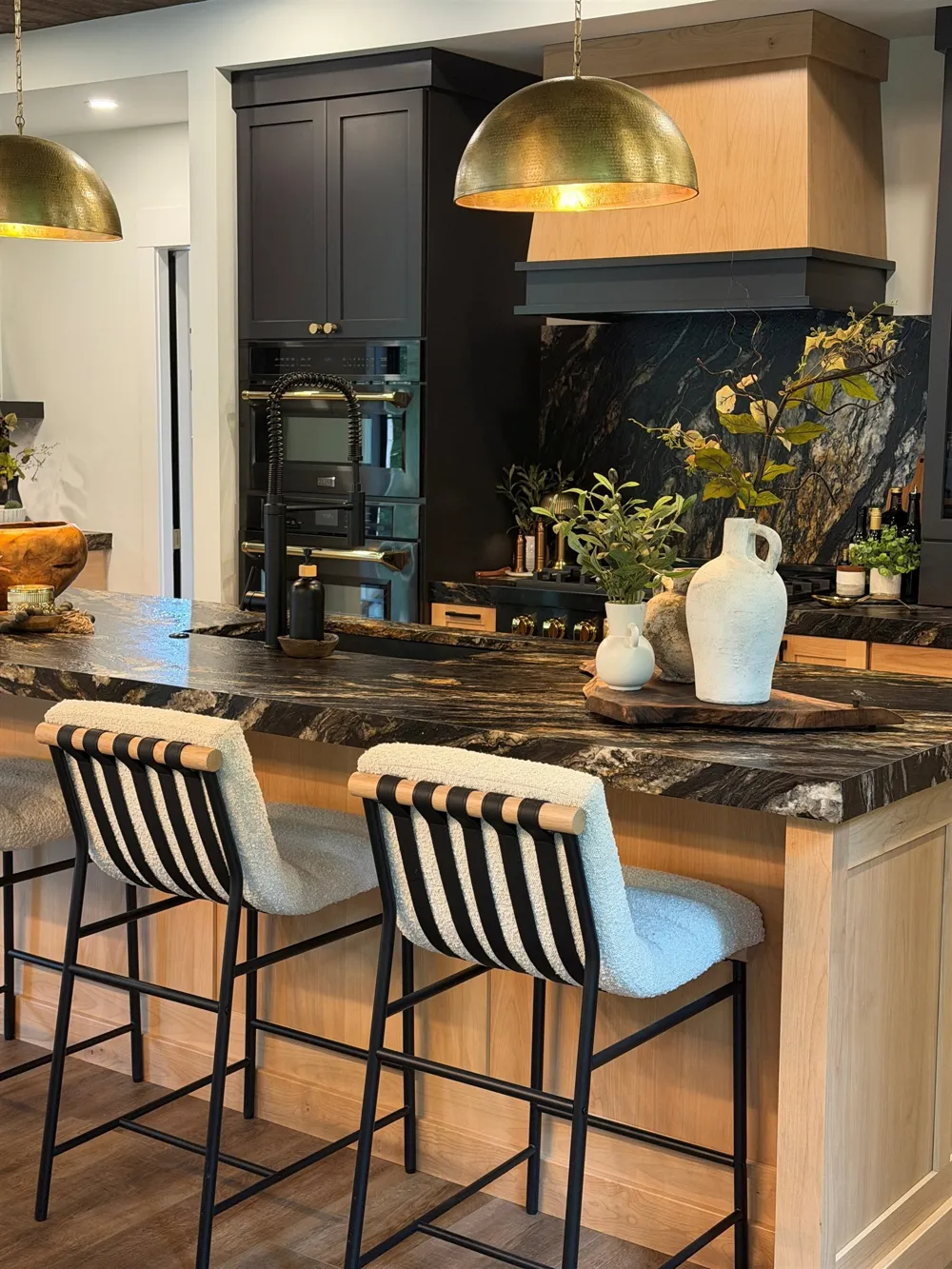 11269 Cedar Valley Ridge Drive Long Lake Township, MI 49684