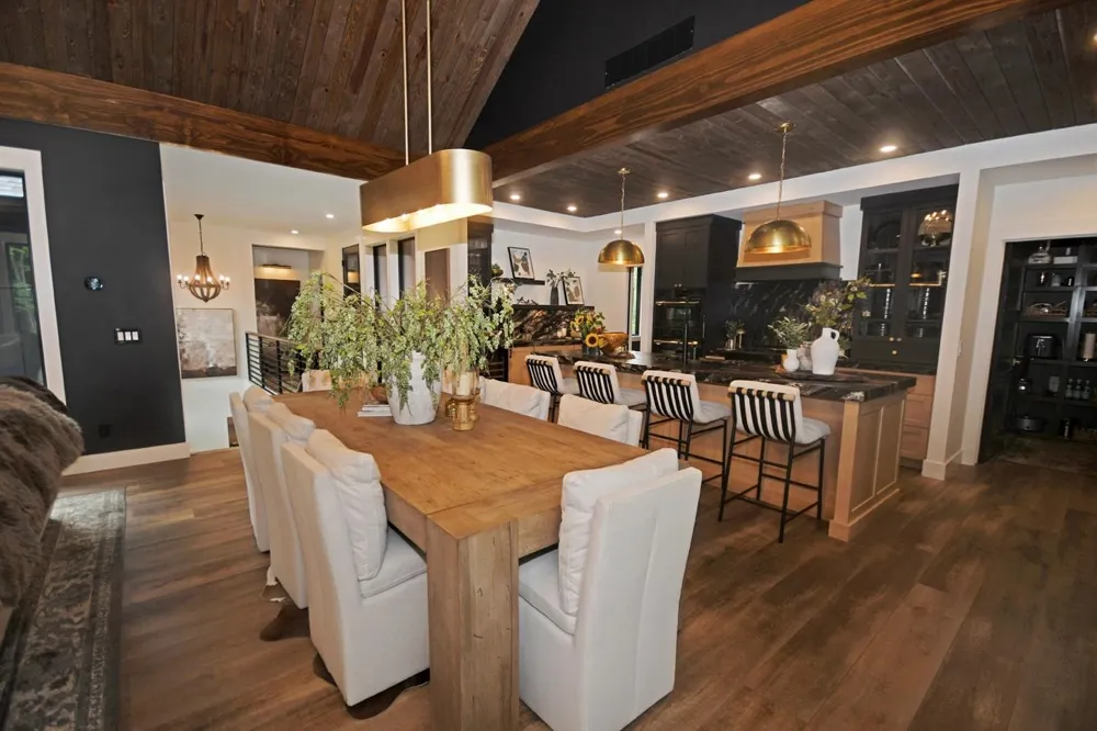11269 Cedar Valley Ridge Drive Long Lake Township, MI 49684