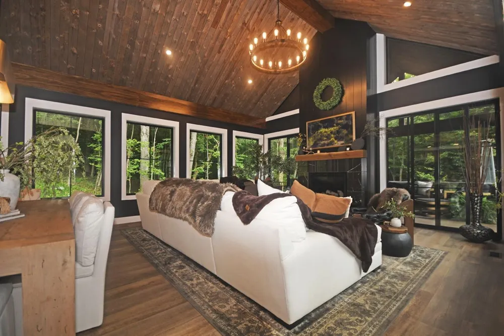 11269 Cedar Valley Ridge Drive Long Lake Township, MI 49684