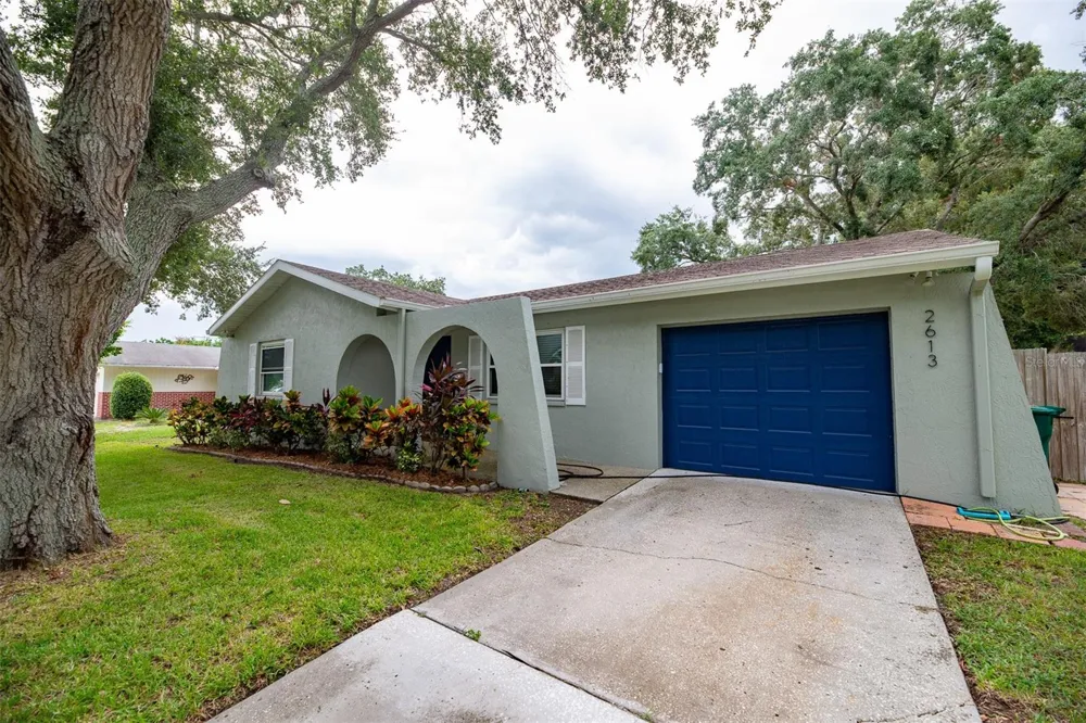 2613 SUMMIT STREET Palm Harbor, FL 34683