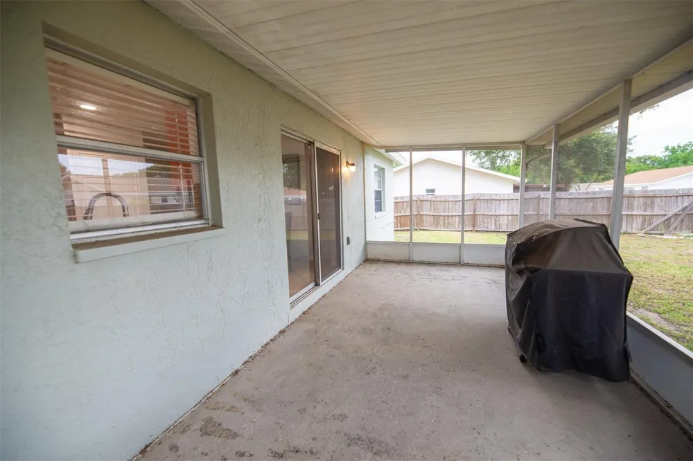 2613 SUMMIT STREET Palm Harbor, FL 34683