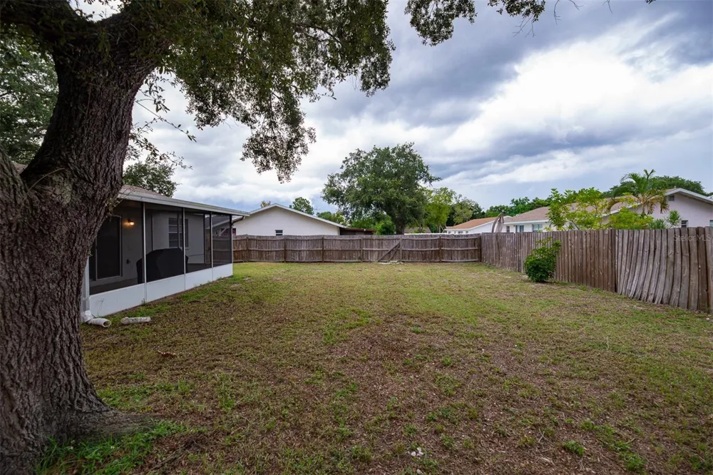 2613 SUMMIT STREET Palm Harbor, FL 34683