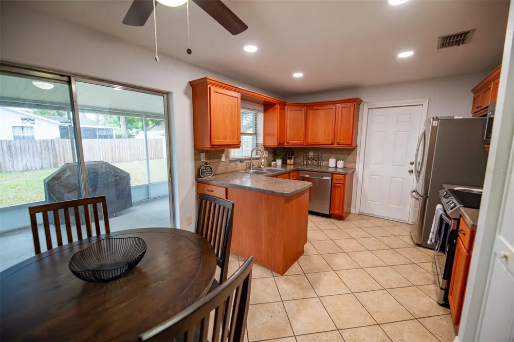 2613 SUMMIT STREET Palm Harbor, FL 34683