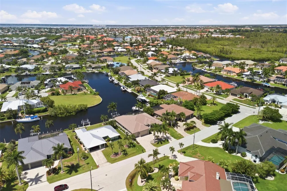 1418 KINGLET DRIVE Punta Gorda, FL 33950