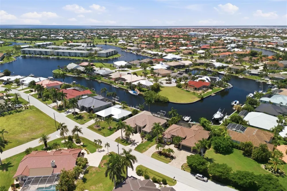 1418 KINGLET DRIVE Punta Gorda, FL 33950