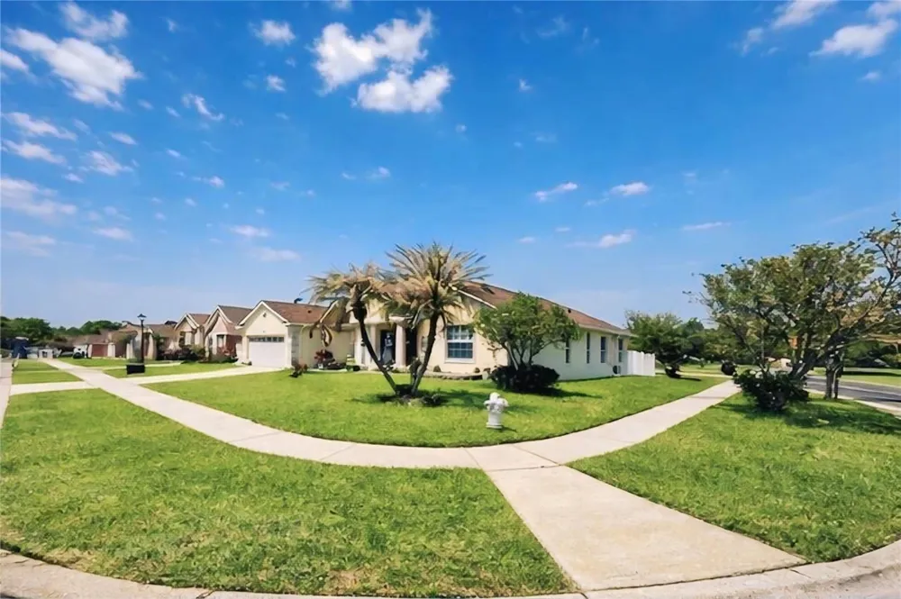 2601 GOLD DUST CIRCLE Kissimmee, FL 34744