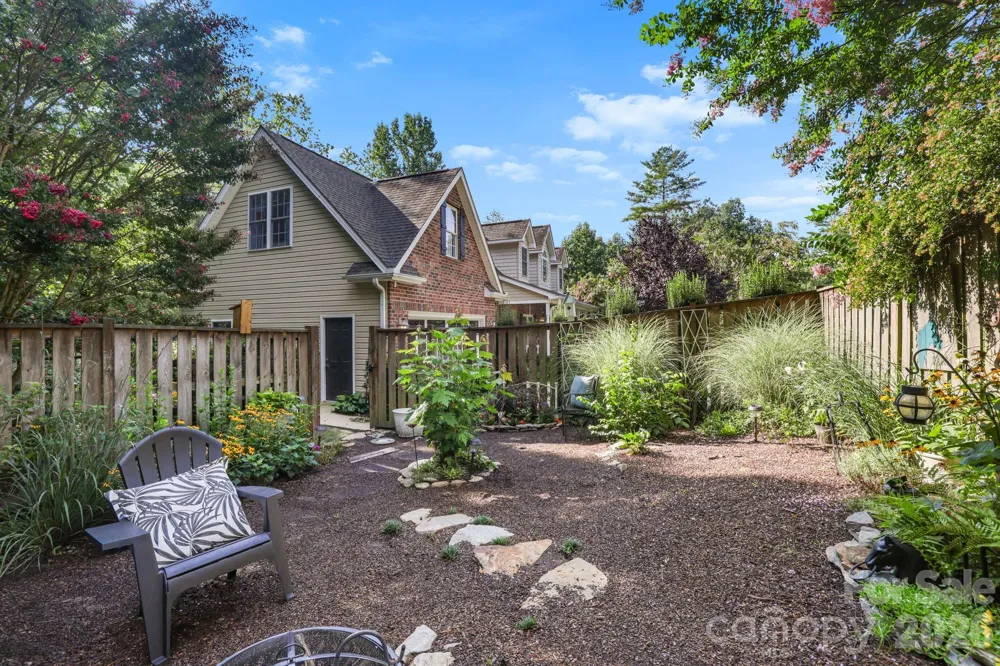 254 Kanuga Forest Drive Hendersonville, NC 28739