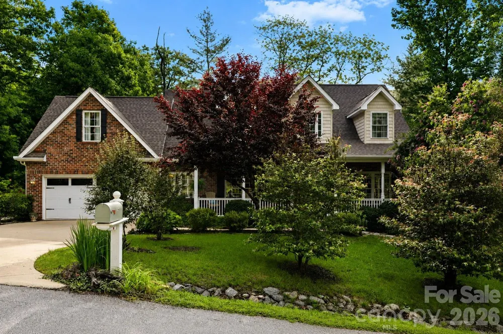 254 Kanuga Forest Drive Hendersonville, NC 28739