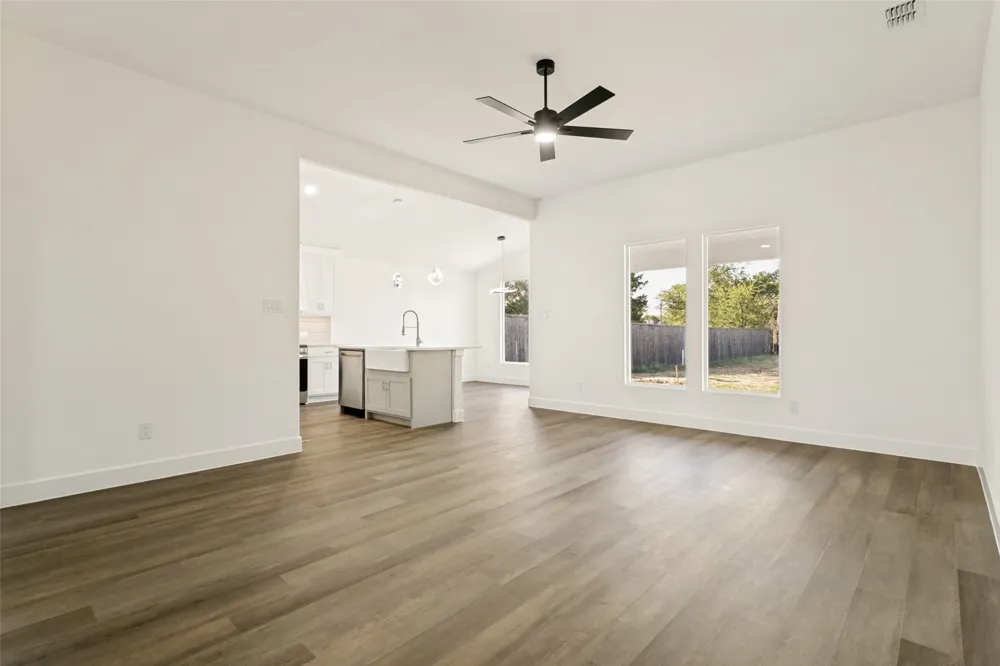 639 Matador Oak Point, TX 75068