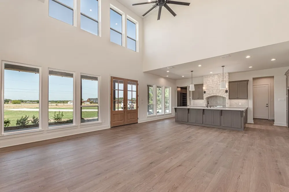 19498 TX-34 Highway Terrell, TX 75161