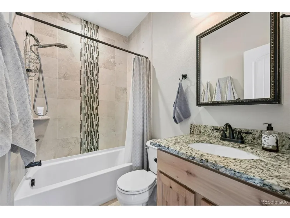 156 W 8th Avenue Byers, CO 80103