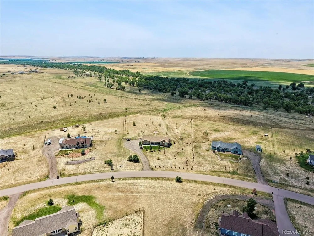 156 W 8th Avenue Byers, CO 80103
