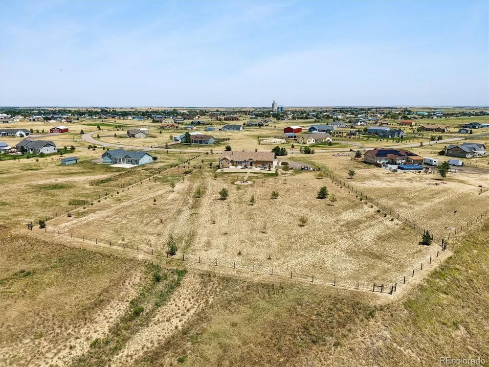 156 W 8th Avenue Byers, CO 80103