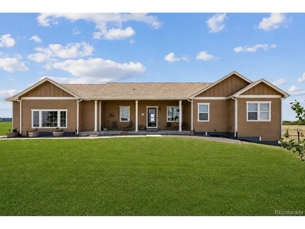 156 W 8th Avenue Byers, CO 80103
