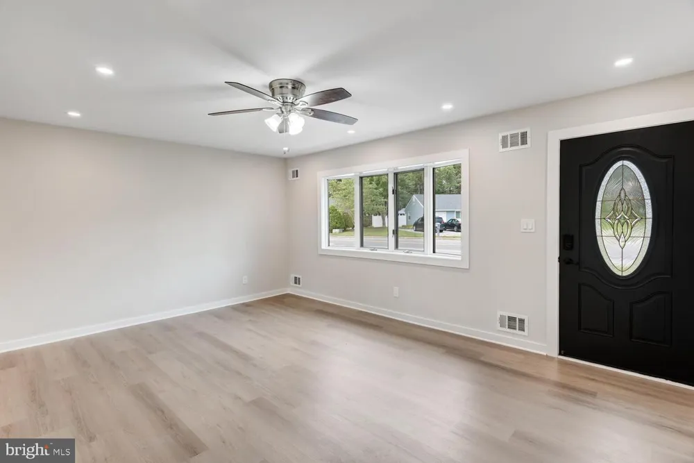 56 GEORGETOWN BOULEVARD Barnegat, NJ 08005