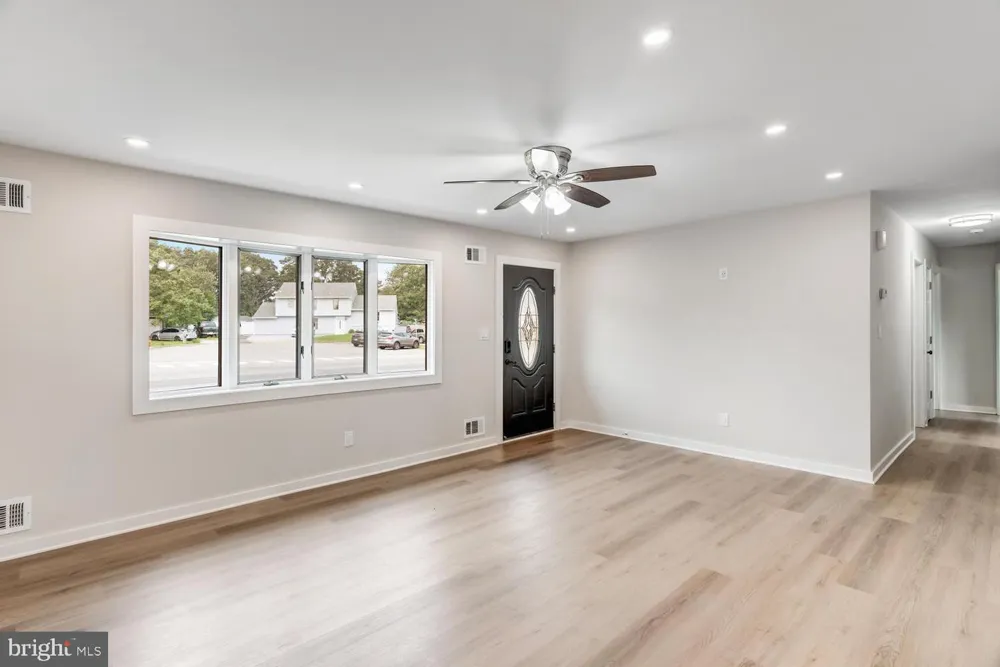 56 GEORGETOWN BOULEVARD Barnegat, NJ 08005