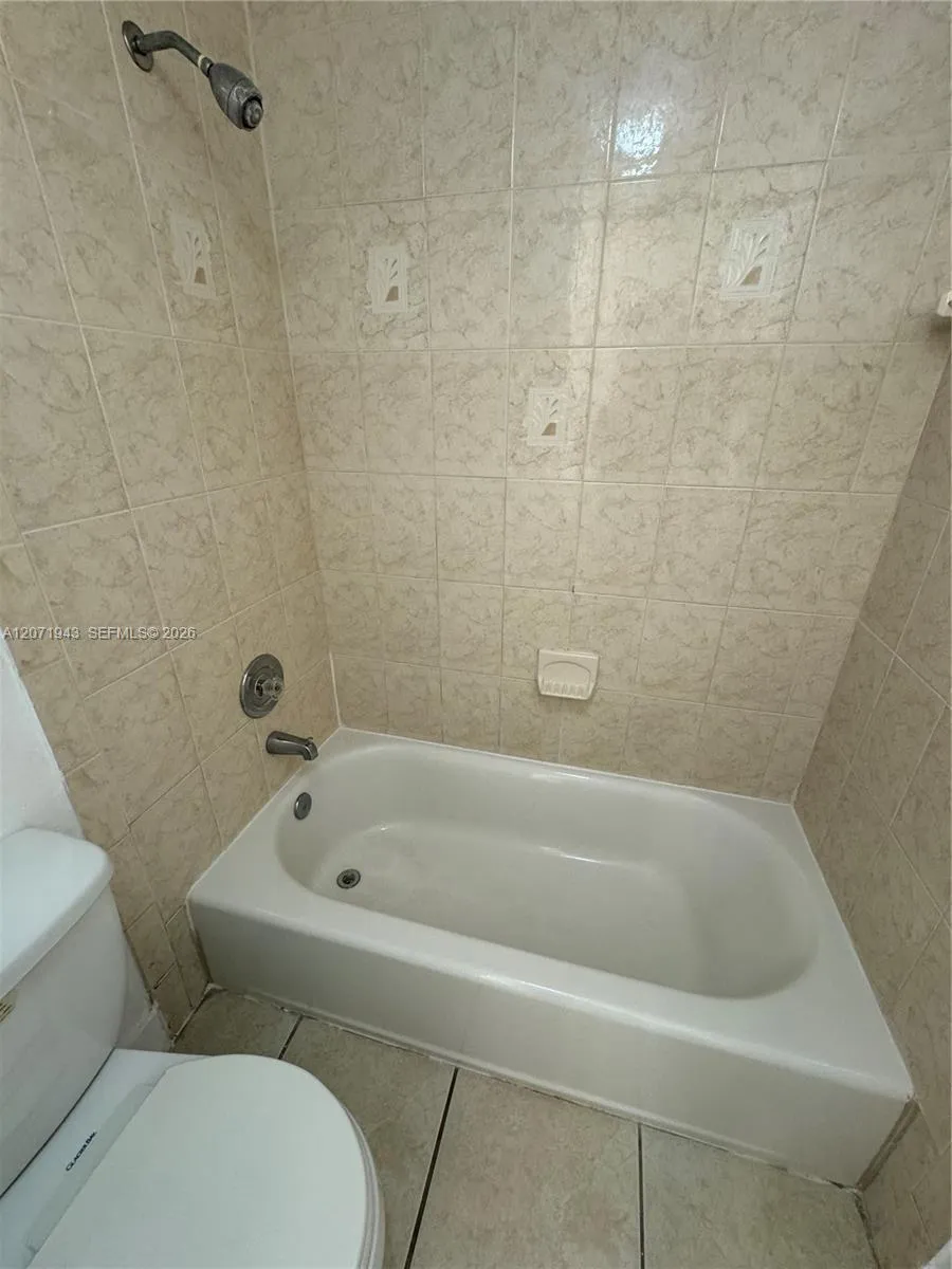 2528 NW 99th Ave #2528 Coral Springs, FL 33065
