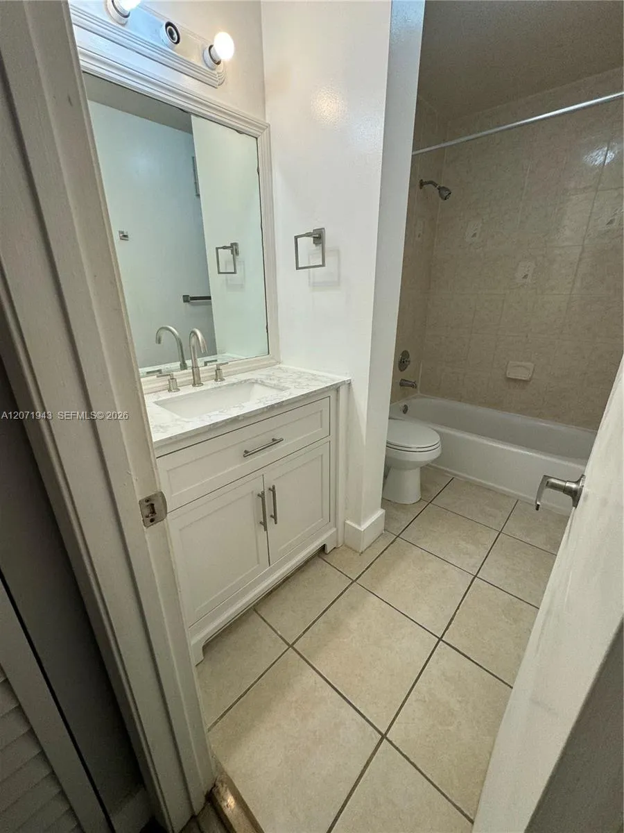 2528 NW 99th Ave #2528 Coral Springs, FL 33065