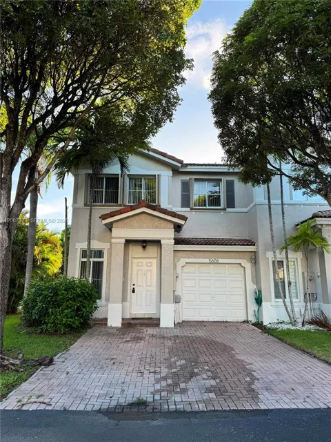 5606 NW 112th Psge