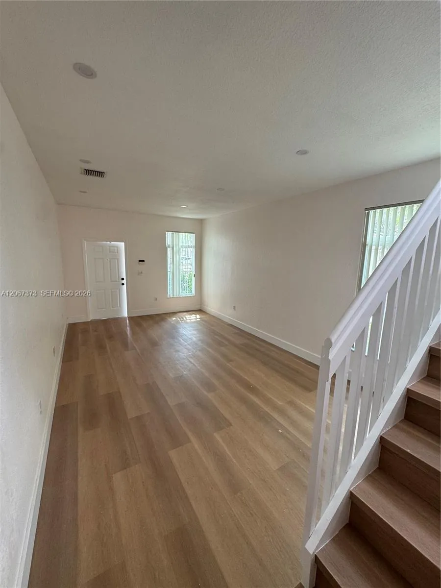5606 NW 112th Psge Doral, FL 33178