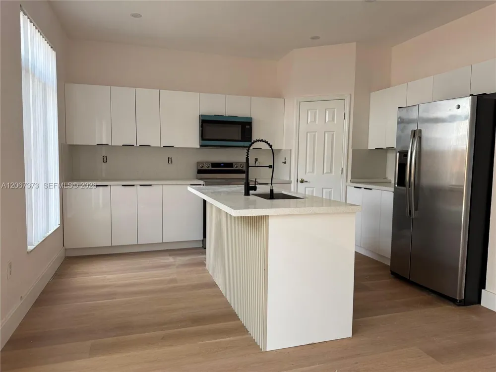 5606 NW 112th Psge Doral, FL 33178