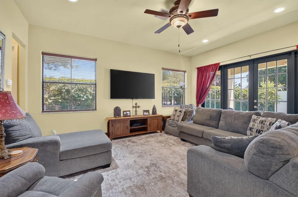 4012 Artesa Drive Boynton Beach, FL 33436