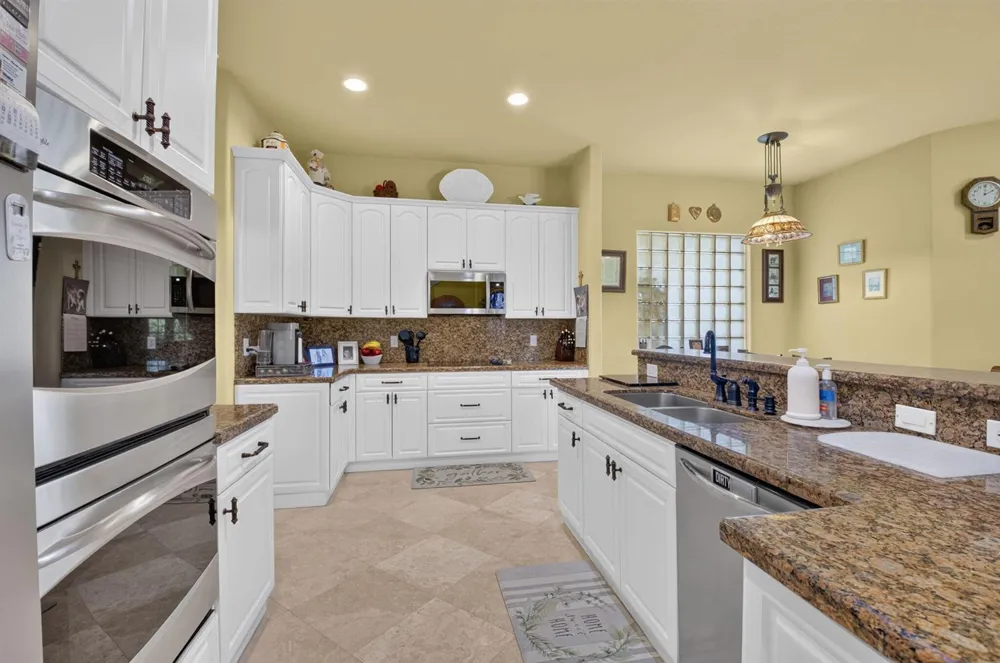 4012 Artesa Drive Boynton Beach, FL 33436