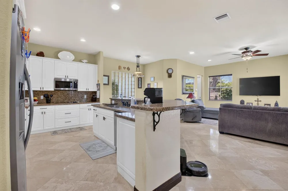 4012 Artesa Drive Boynton Beach, FL 33436