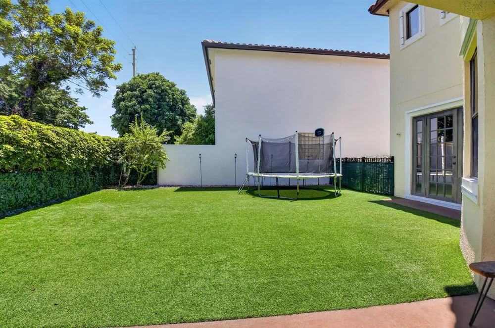 4012 Artesa Drive Boynton Beach, FL 33436