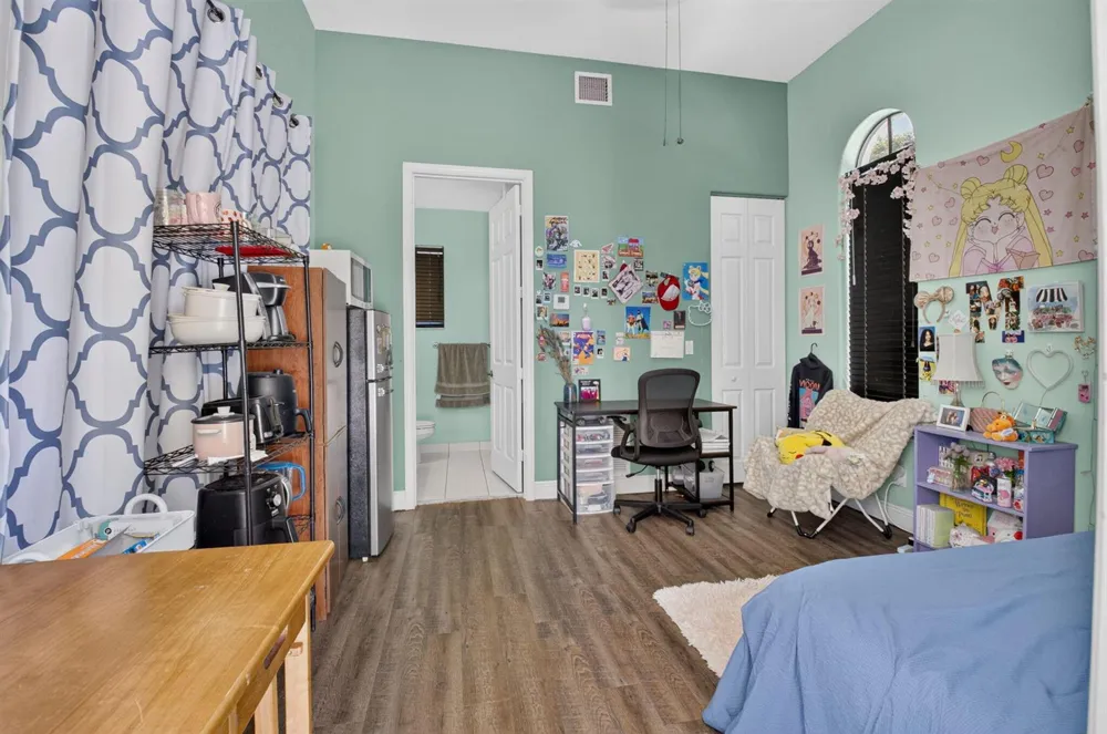 4012 Artesa Drive Boynton Beach, FL 33436