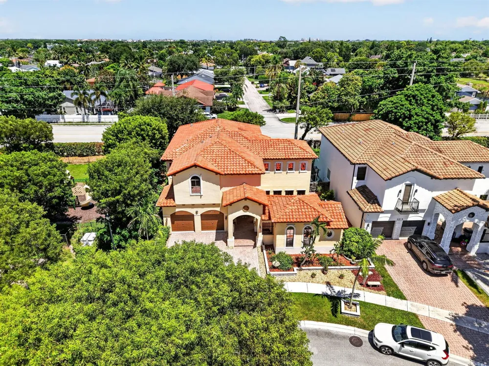 4012 Artesa Drive Boynton Beach, FL 33436