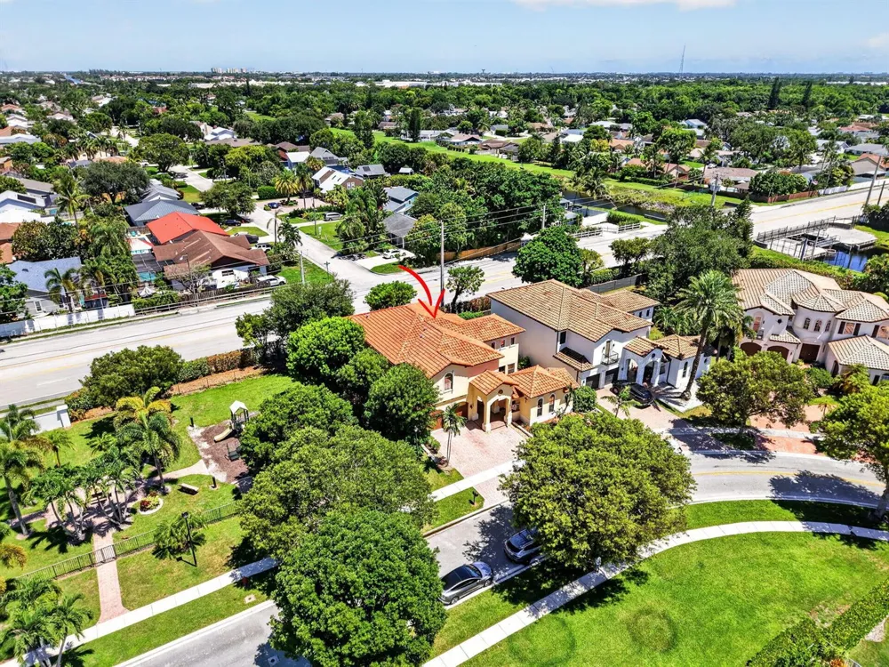 4012 Artesa Drive Boynton Beach, FL 33436