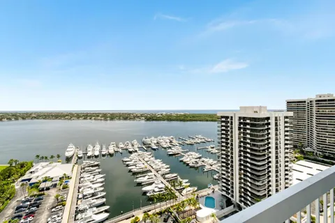 123 LAKESHORE DRIVE #PH45