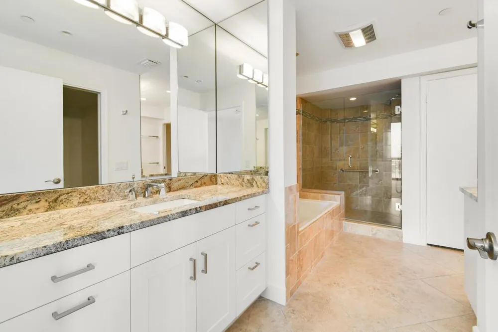 123 LAKESHORE DRIVE #PH45 North Palm Beach, FL 33408