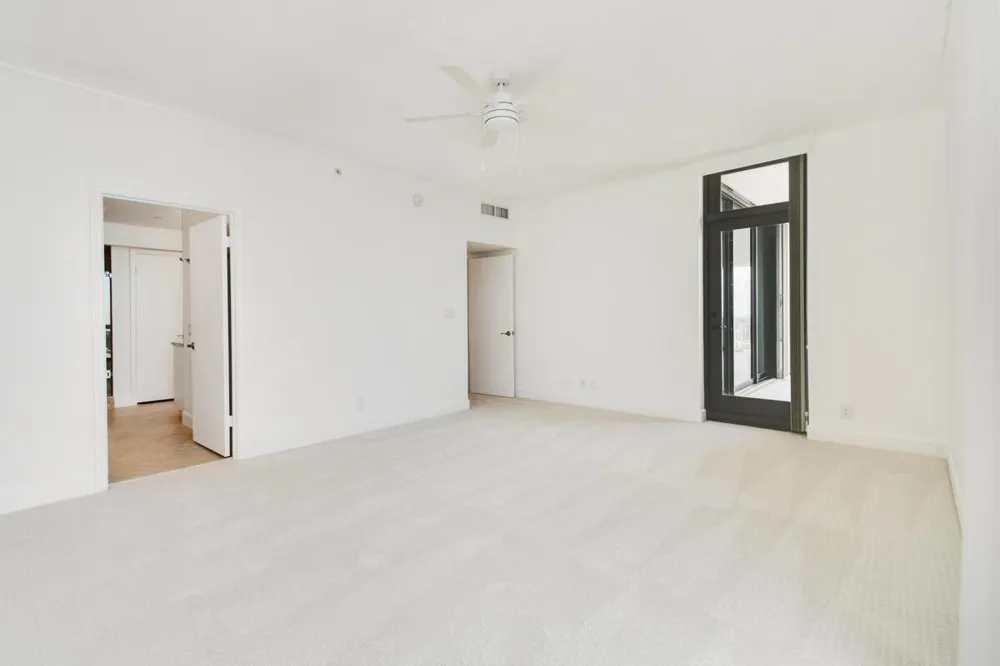 123 LAKESHORE DRIVE #PH45 North Palm Beach, FL 33408