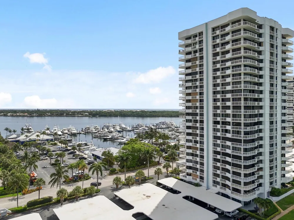 123 LAKESHORE DRIVE #PH45 North Palm Beach, FL 33408