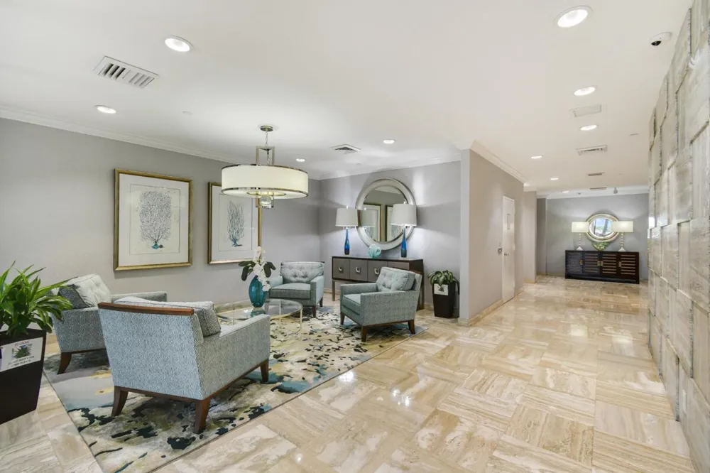 123 LAKESHORE DRIVE #PH45 North Palm Beach, FL 33408