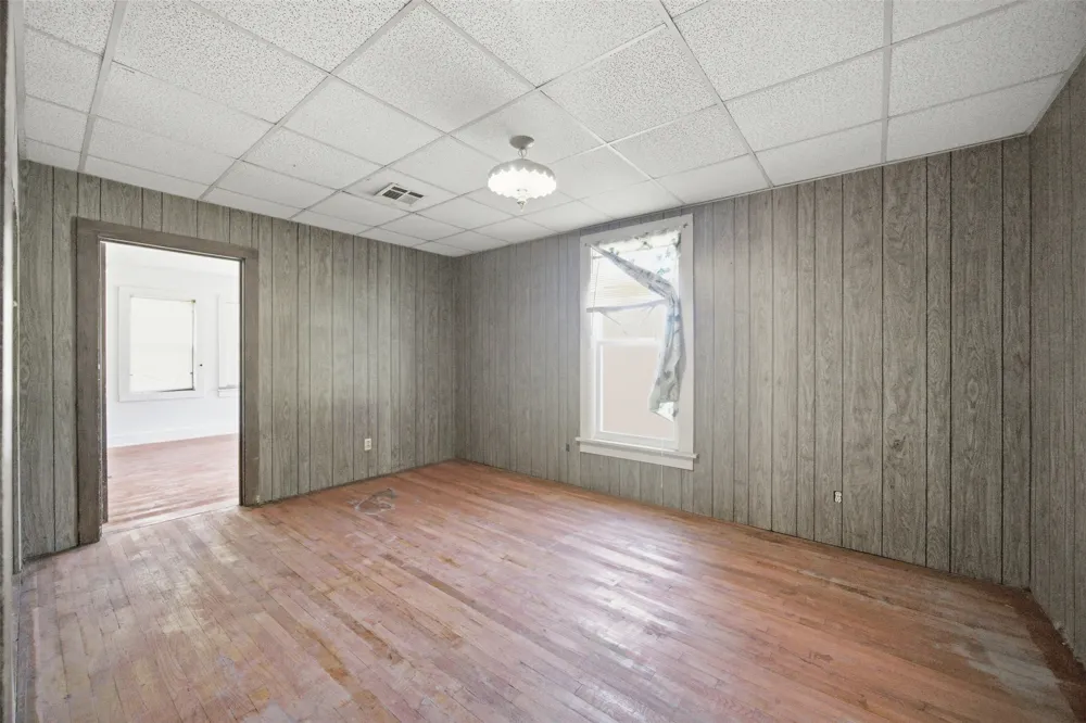 201 W Madison McAlester, OK 74501
