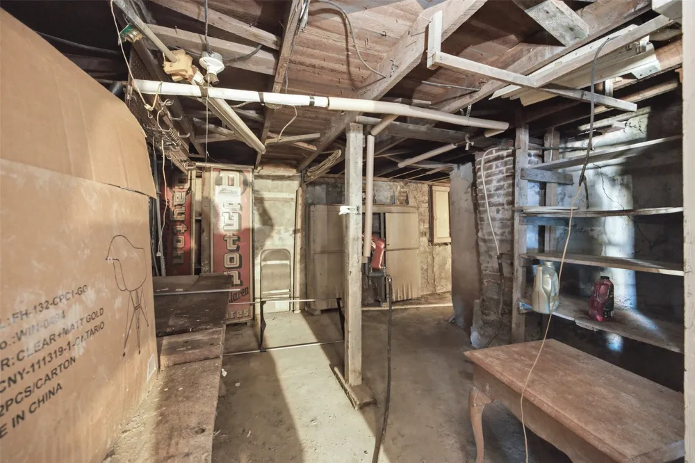 201 W Madison McAlester, OK 74501