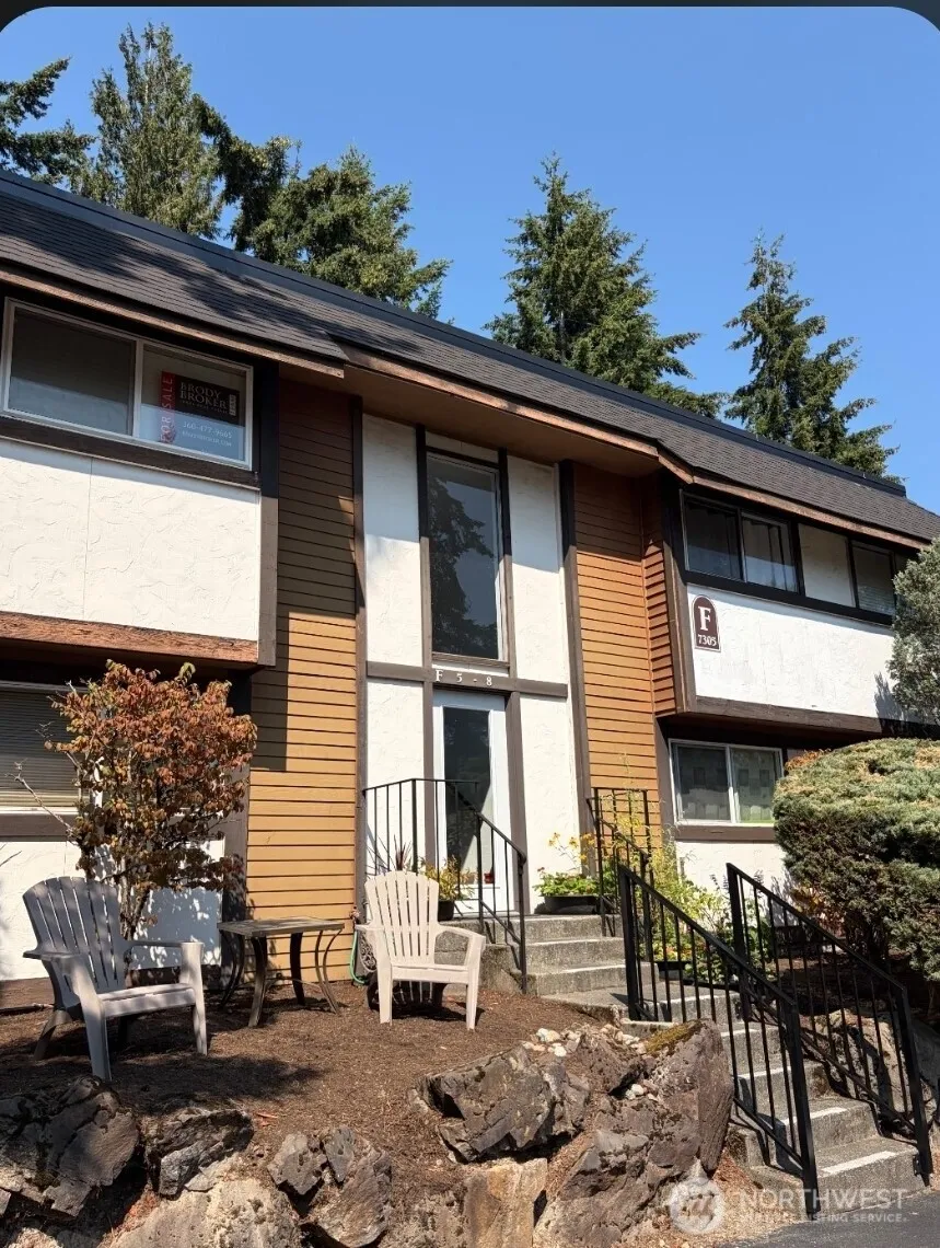 7305 224th Street SW #F6 Edmonds, WA 98026