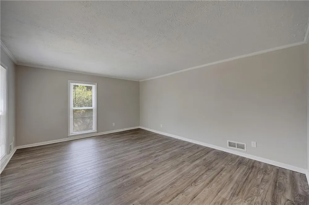 6934 Cottonwood Trail Riverdale, GA 30296